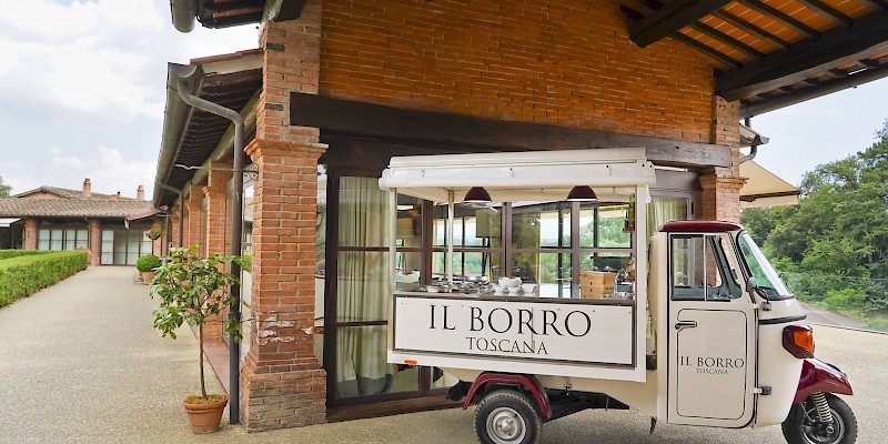 PERCHE’ UN VEICOLO STREET FOOD E’ LA SCELTA VINCENTE PER IL SETTORE HOSPITALITY